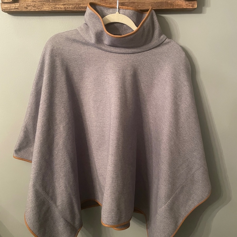 Tuckernuck Poncho